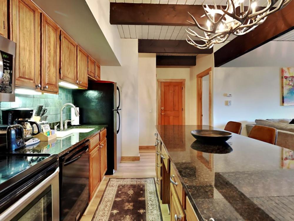 Timberline Condominiums 1 Bedroom Deluxe C2C